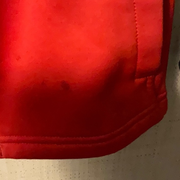 Under Armour Black and Red Hooded Jacket - Picture 3 of 10